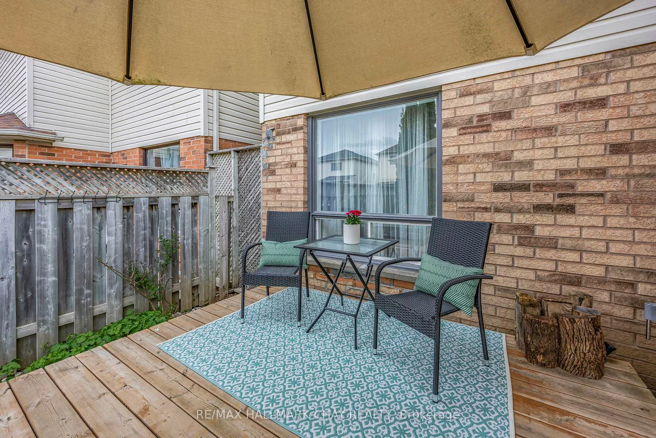 20, BASSWOOD, Holly, Barrie