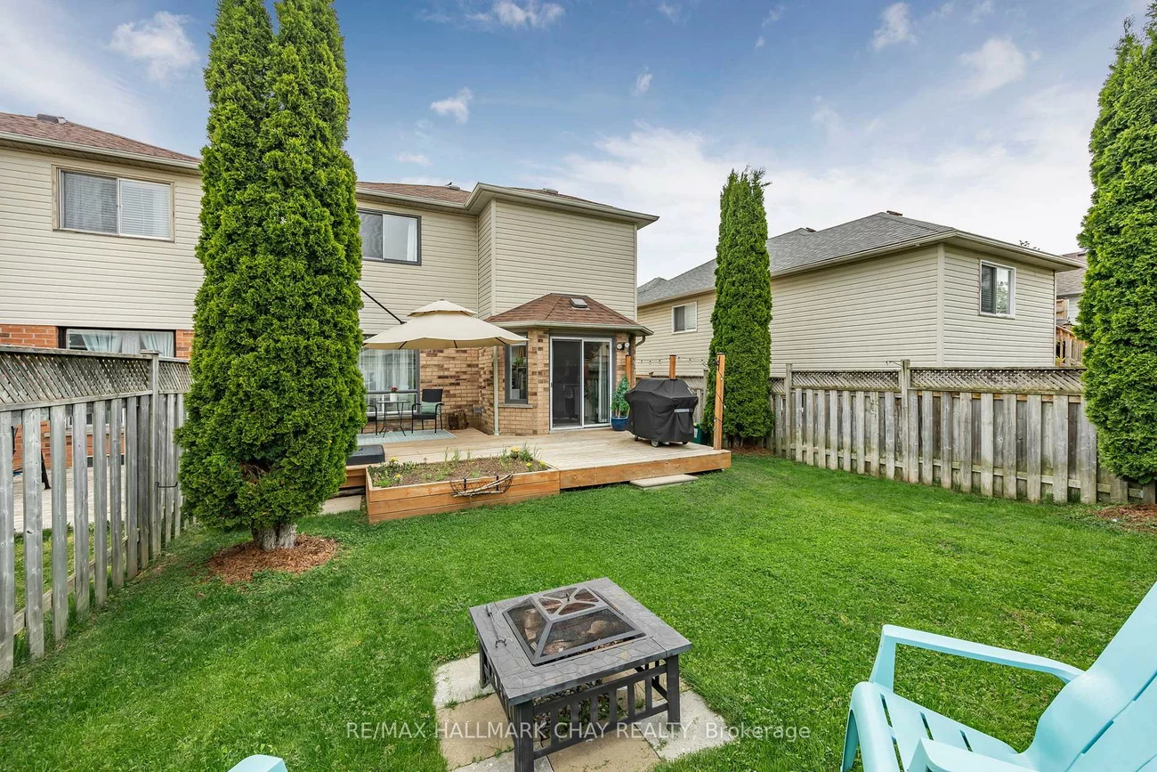 20, BASSWOOD, Holly, Barrie