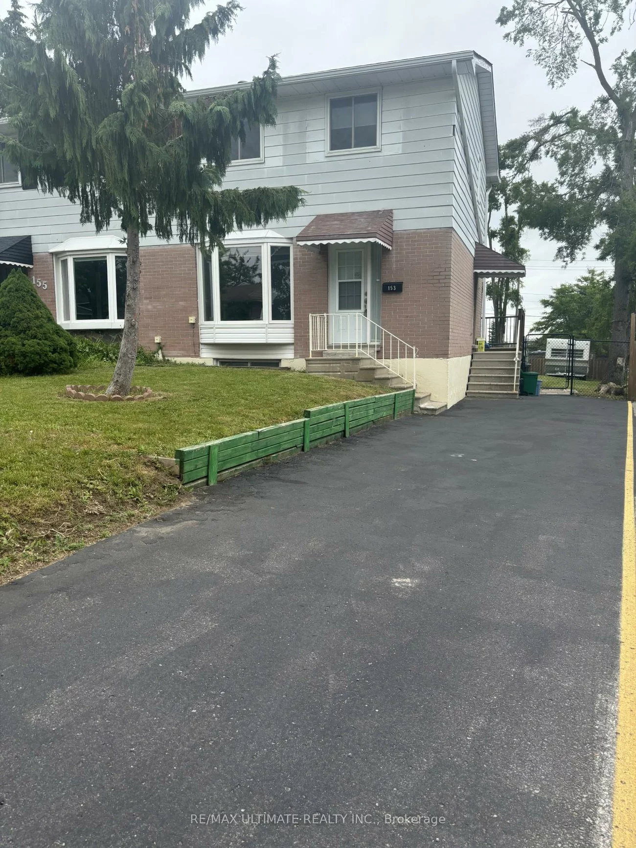 153, Daphne, Cundles East, Barrie
