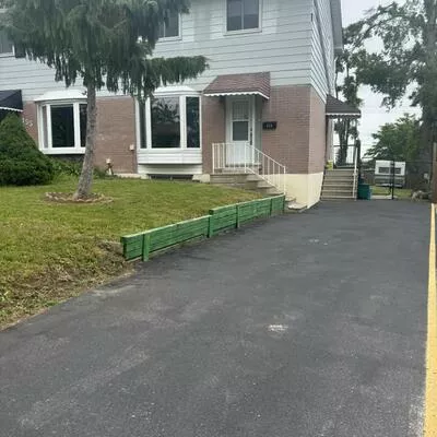 153, Daphne, Cundles East, Barrie