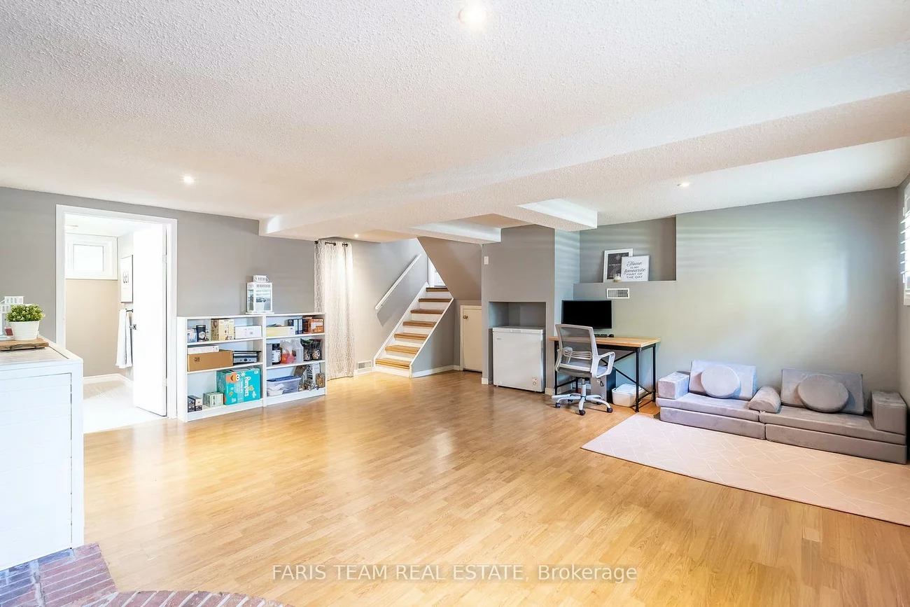 46, Briar, Allandale Heights, Barrie