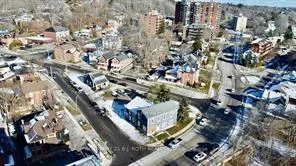 194, Dunlop, Lakeshore, Barrie