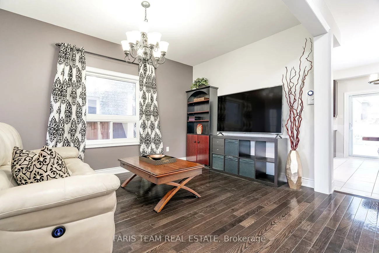 48, Majesty, Innis-Shore, Barrie