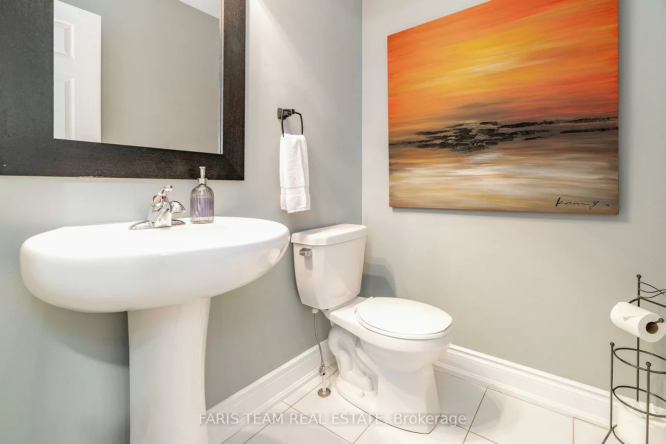 48, Majesty, Innis-Shore, Barrie