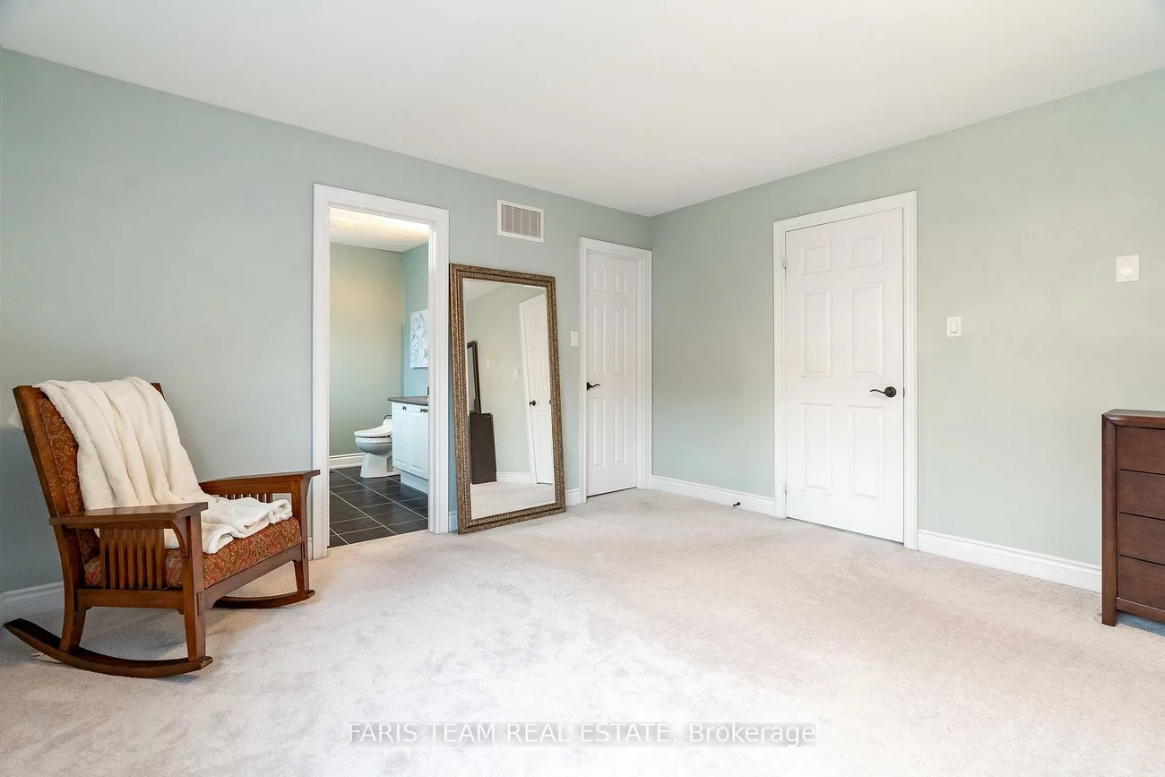 48, Majesty, Innis-Shore, Barrie