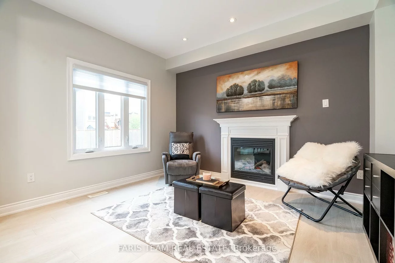 48, Majesty, Innis-Shore, Barrie