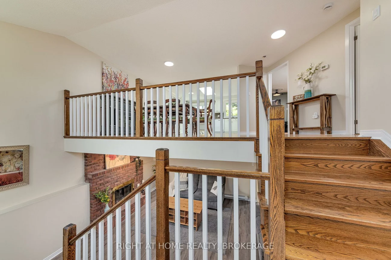 136, Hickling, Grove East, Barrie