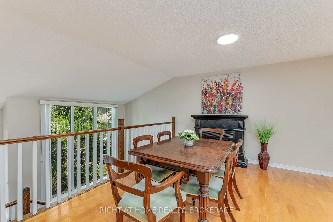 136, Hickling, Grove East, Barrie