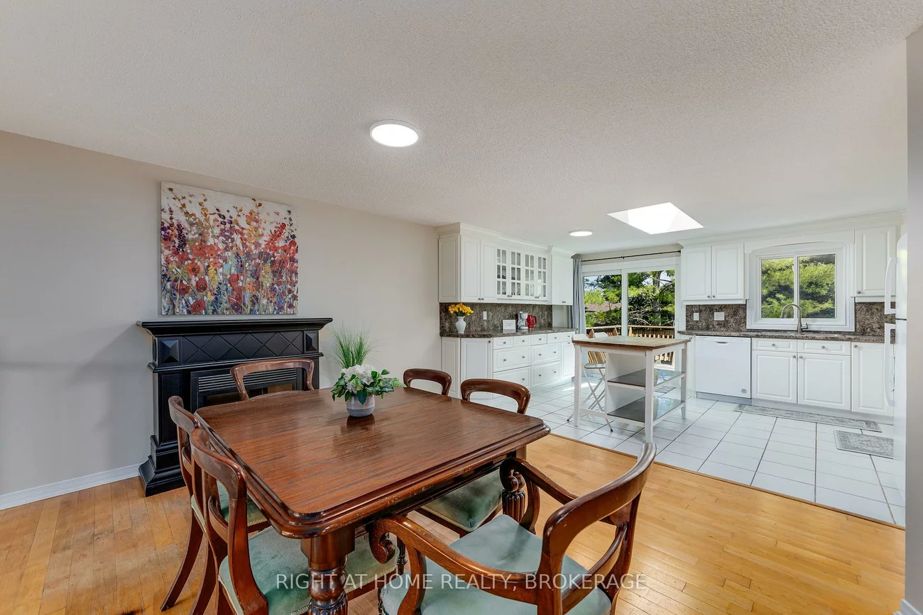 136, Hickling, Grove East, Barrie