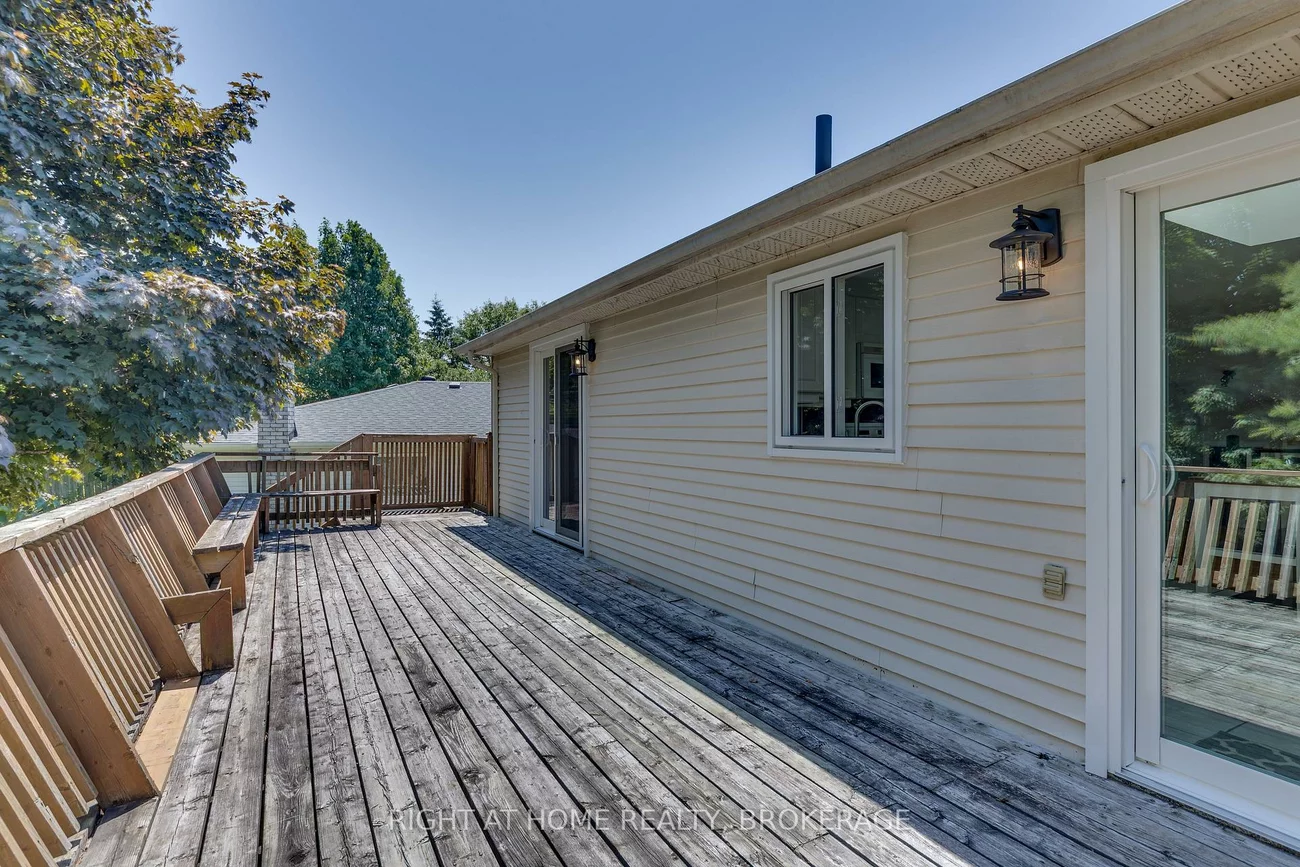 136, Hickling, Grove East, Barrie