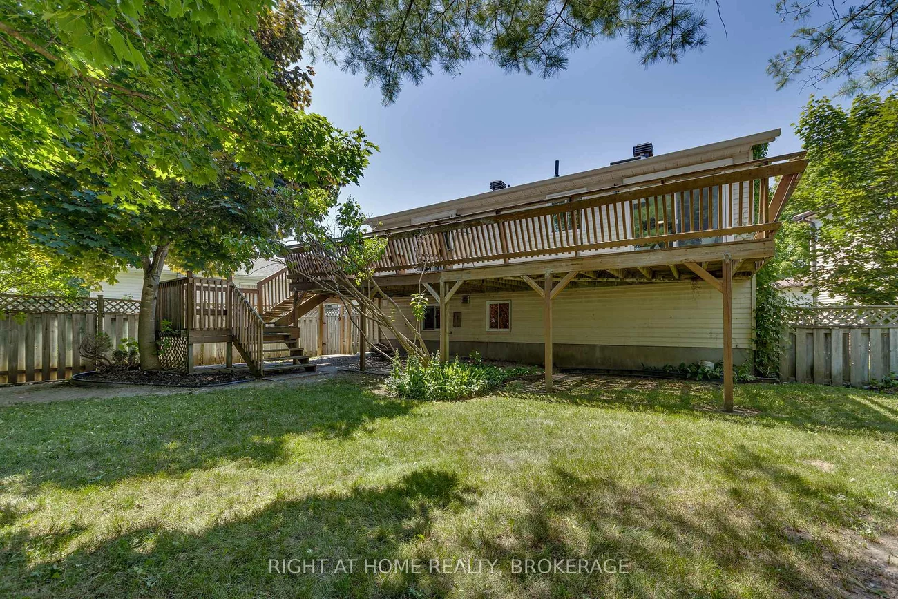 136, Hickling, Grove East, Barrie