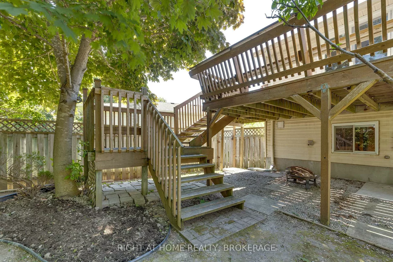 136, Hickling, Grove East, Barrie