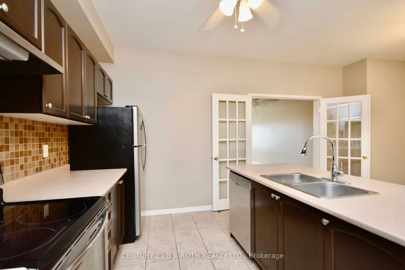 175, Stanley, East Bayfield, Barrie