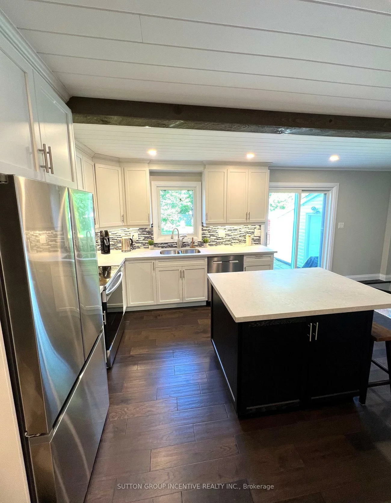 77, Drury, Wellington, Barrie