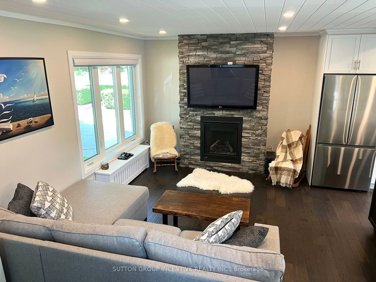 77, Drury, Wellington, Barrie