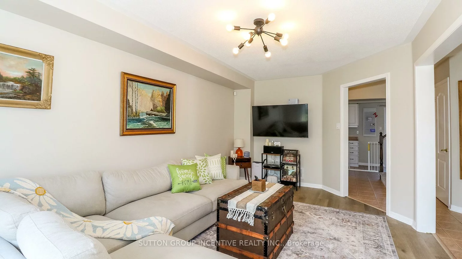 54, Succession, Innis-Shore, Barrie