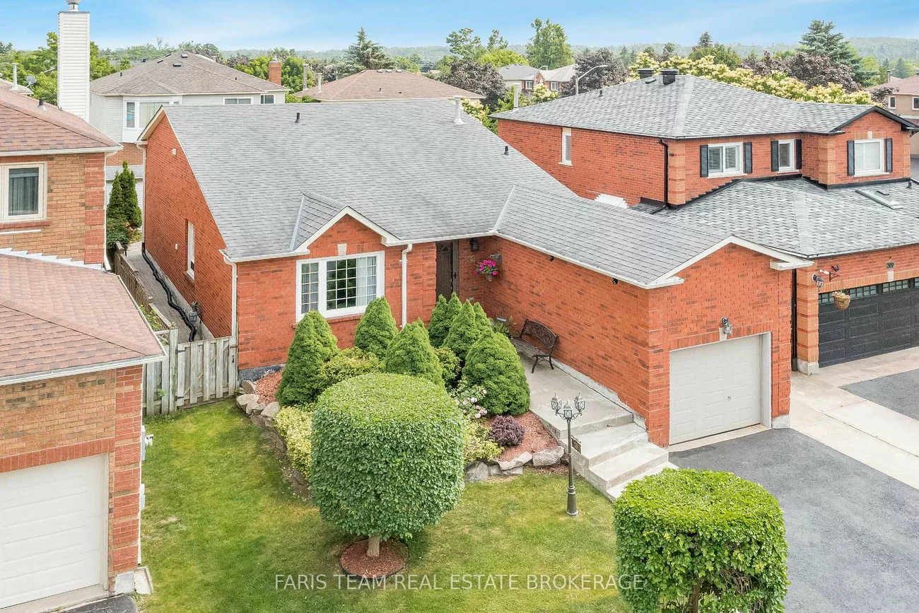 41, McDougall, West Bayfield, Barrie