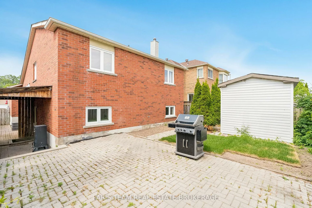41, McDougall, West Bayfield, Barrie