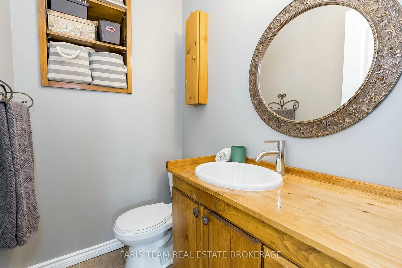 41, McDougall, West Bayfield, Barrie