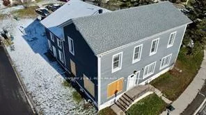 194, Dunlop, Lakeshore, Barrie