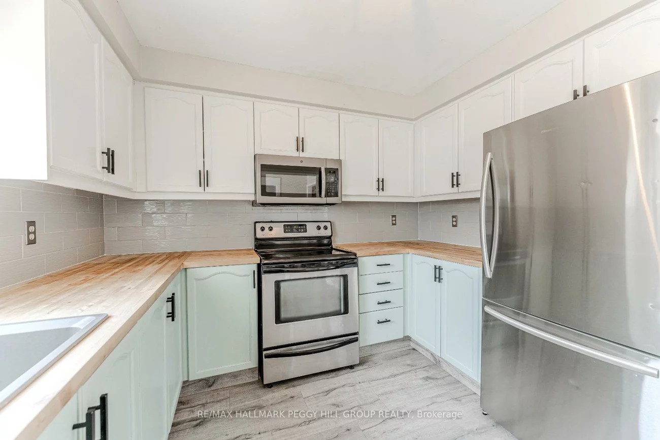 256, Hickling, Grove East, Barrie