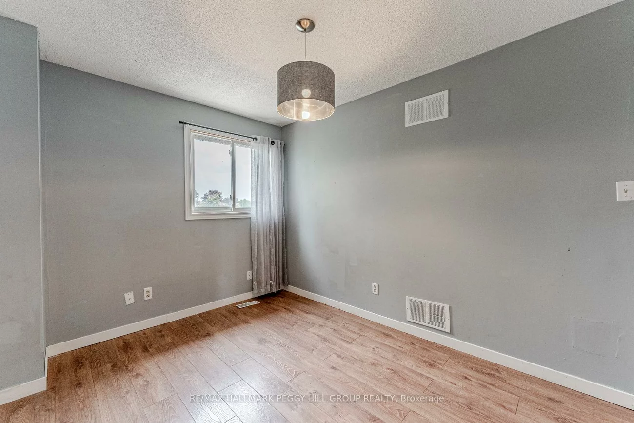 256, Hickling, Grove East, Barrie