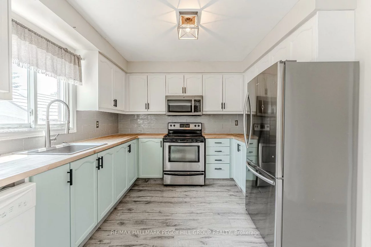 256, Hickling, Grove East, Barrie