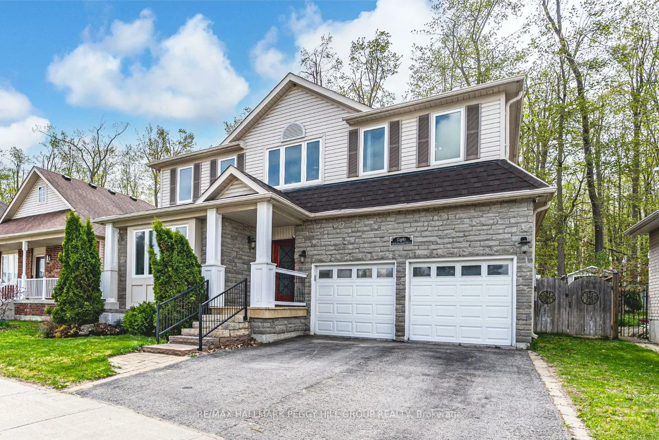 8, Thrushwood, Holly, Barrie