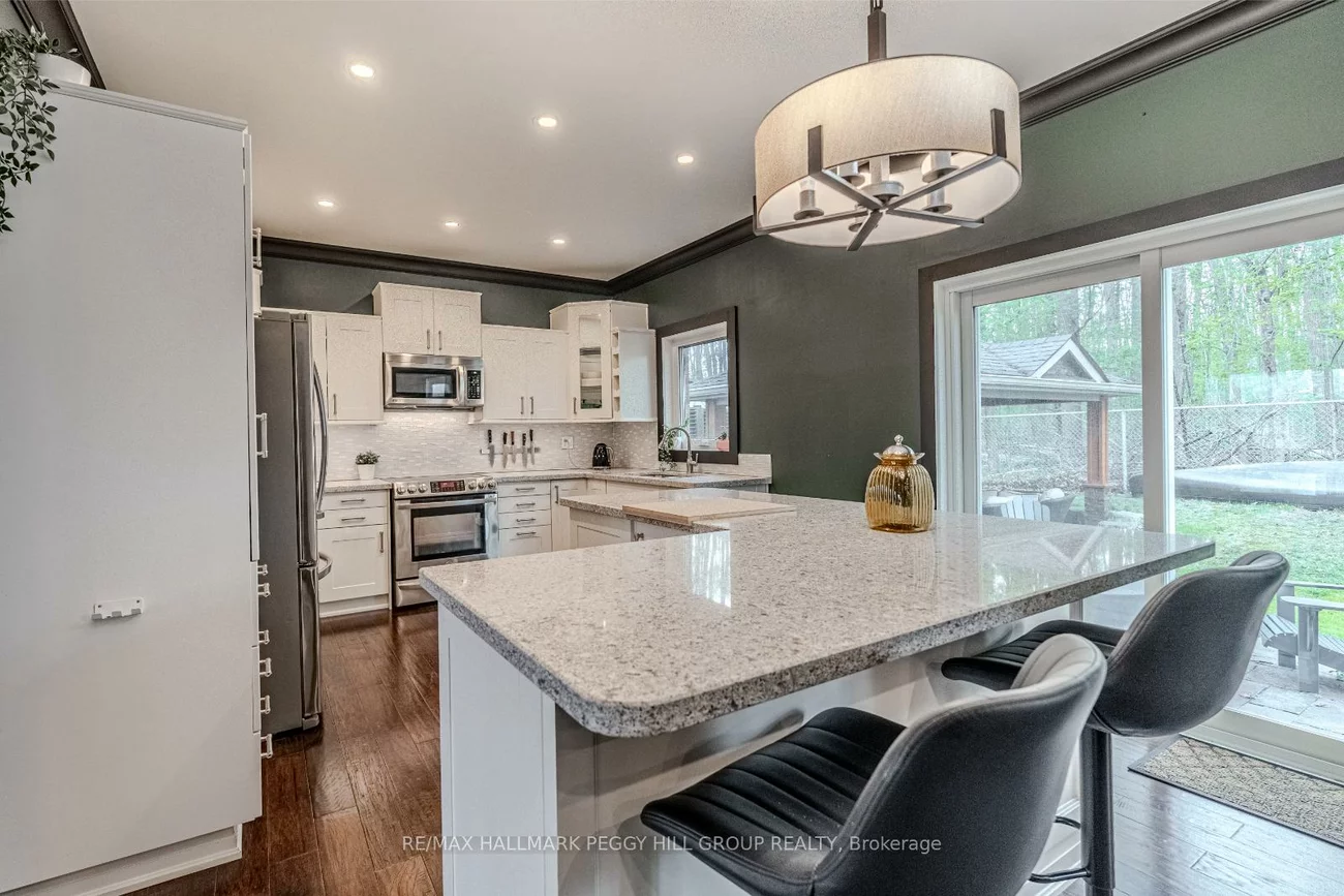 8, Thrushwood, Holly, Barrie