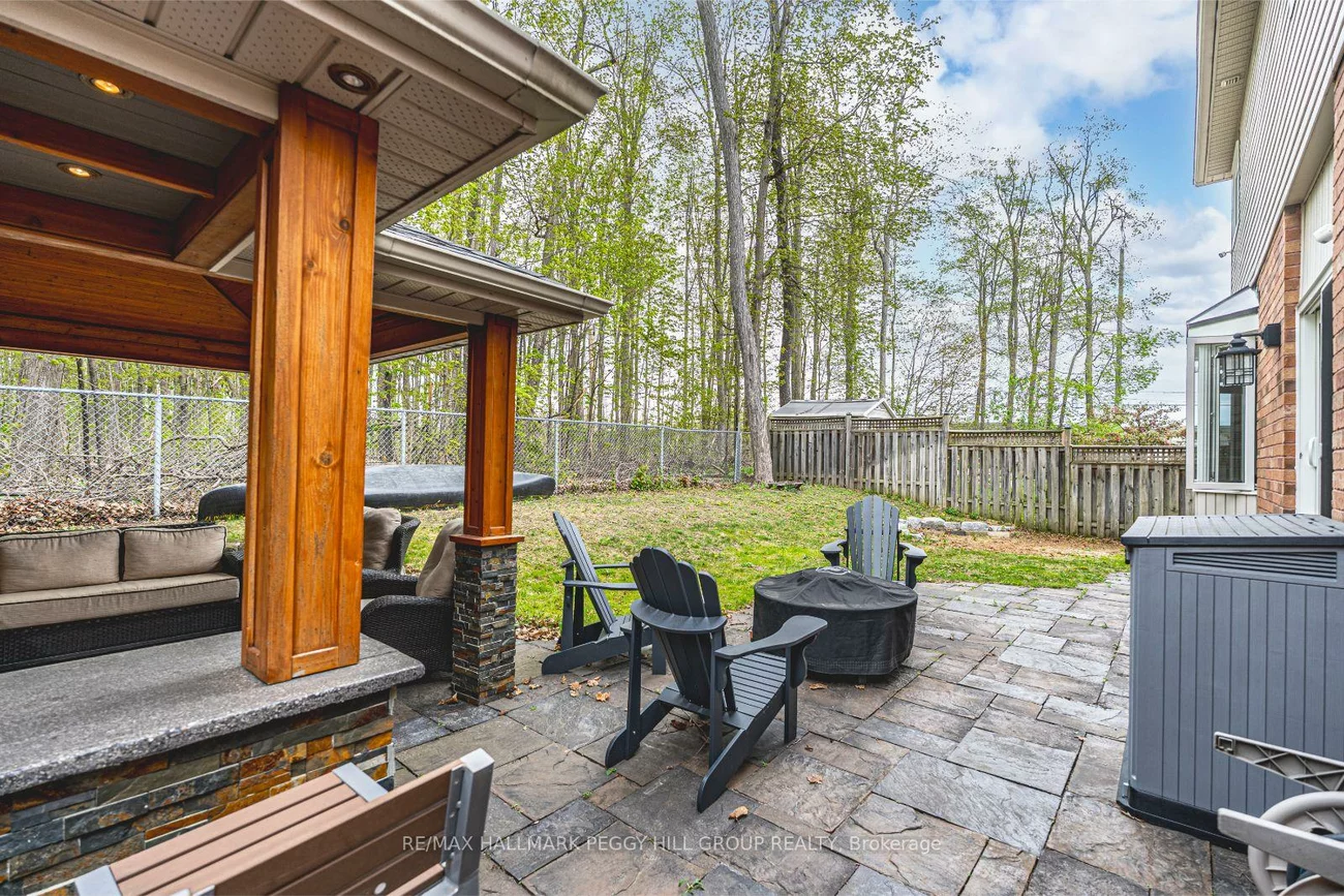 8, Thrushwood, Holly, Barrie