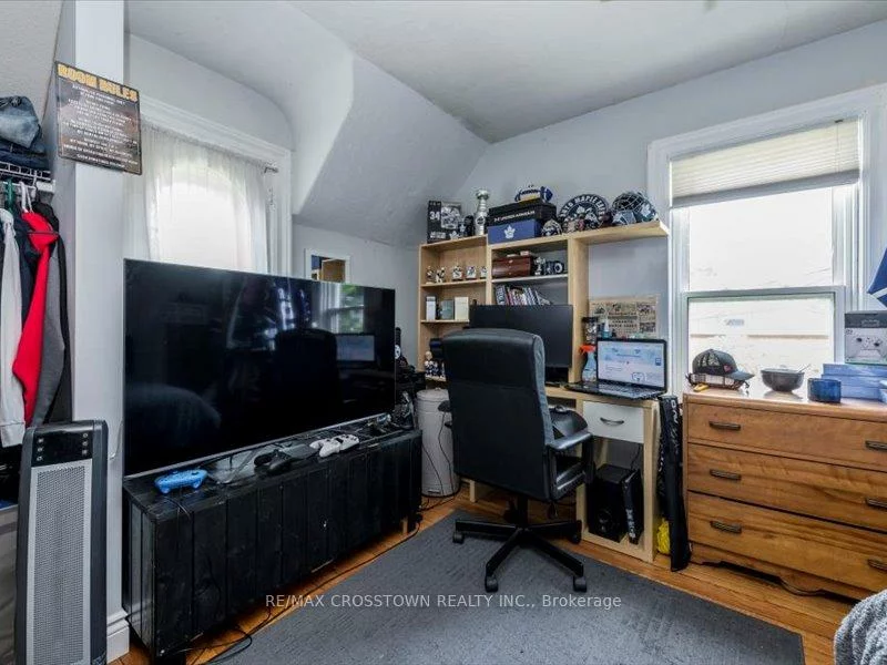 49, Park, Queen's Park, Barrie