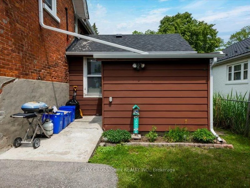 49, Park, Queen's Park, Barrie