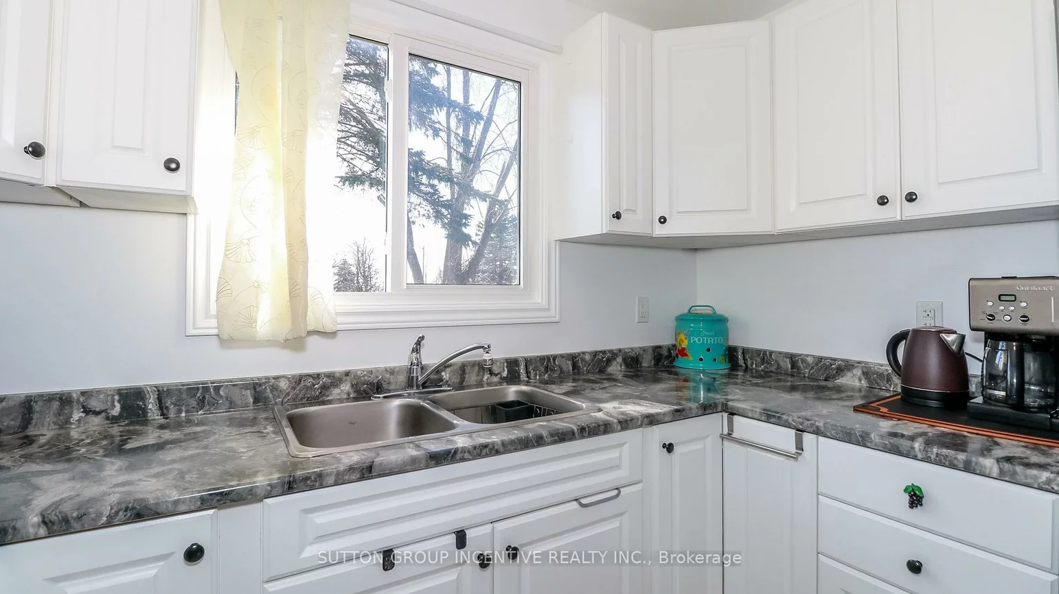 220, Letitia, Letitia Heights, Barrie