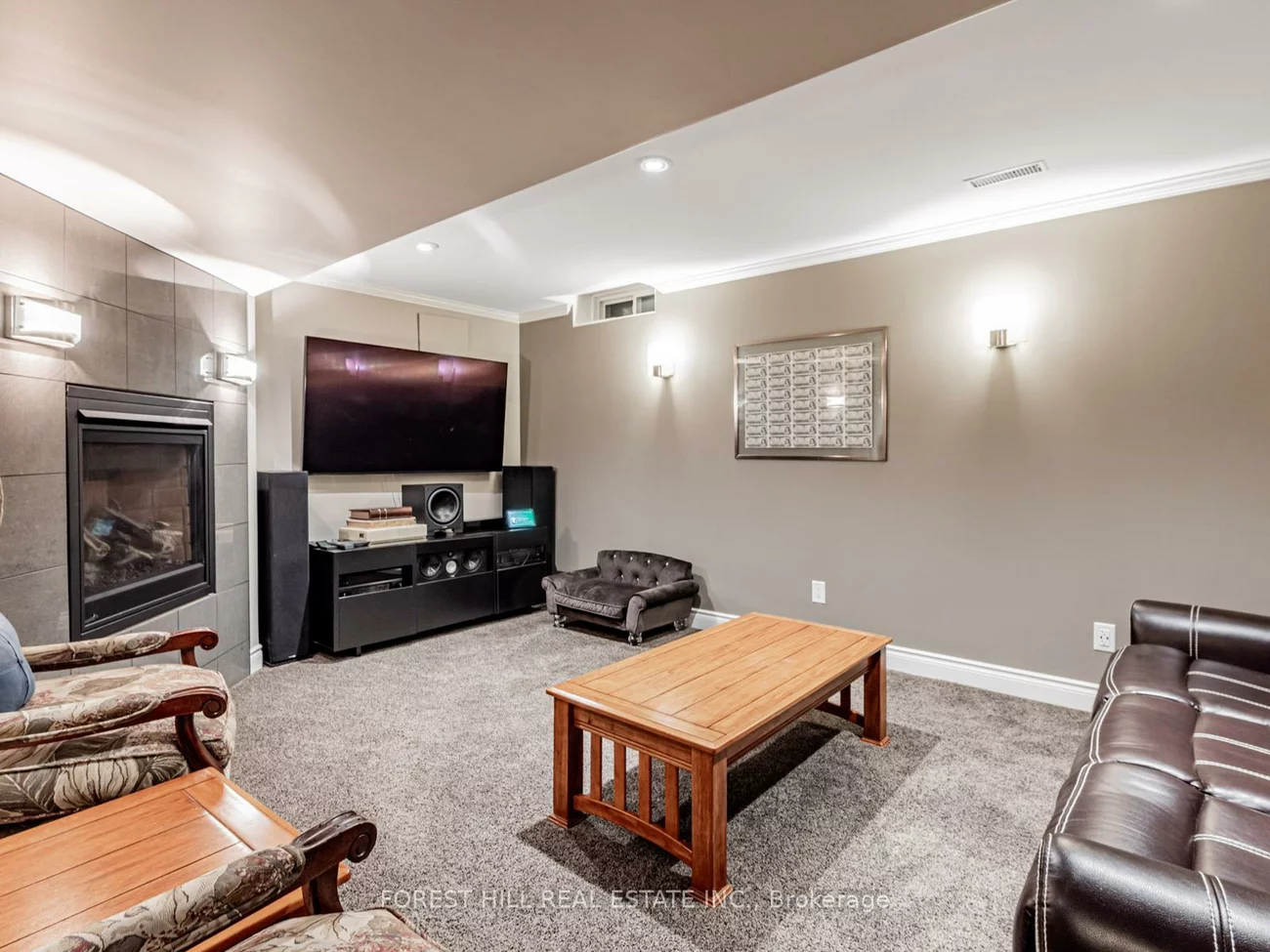 33, CONNAUGHT, Innis-Shore, Barrie