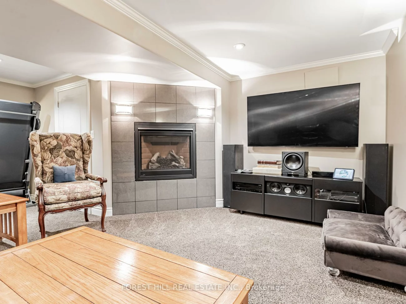 33, CONNAUGHT, Innis-Shore, Barrie