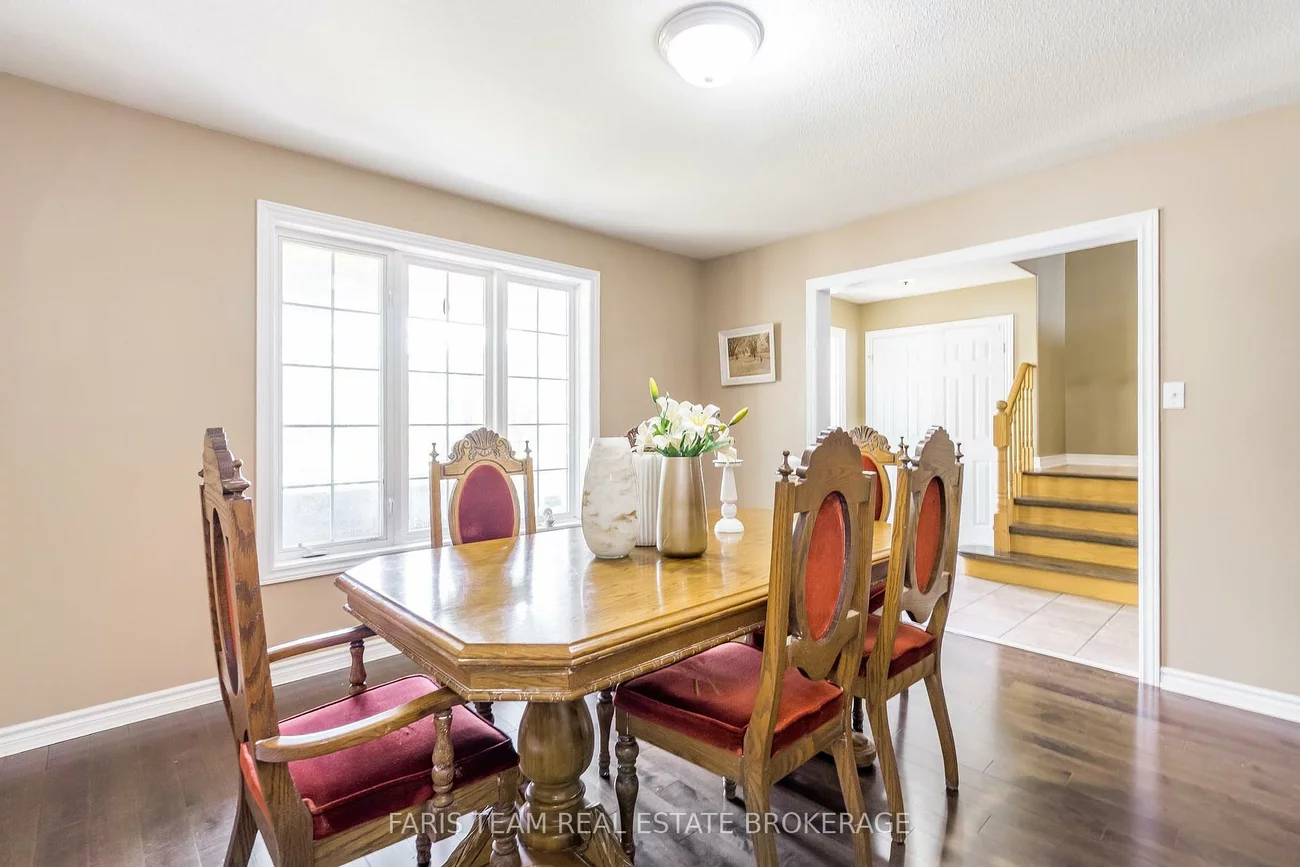 27, Capilano, Little Lake, Barrie