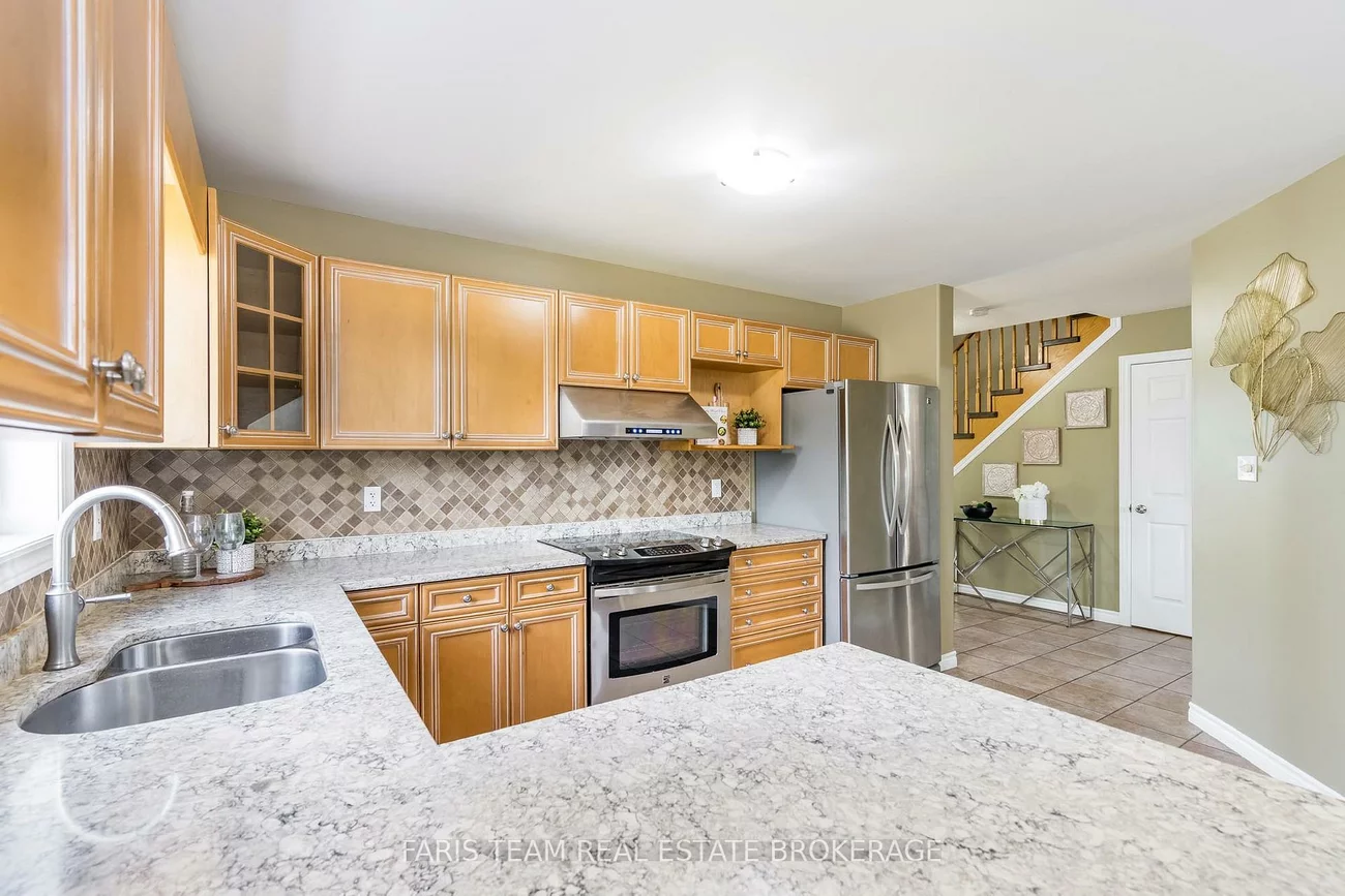 27, Capilano, Little Lake, Barrie