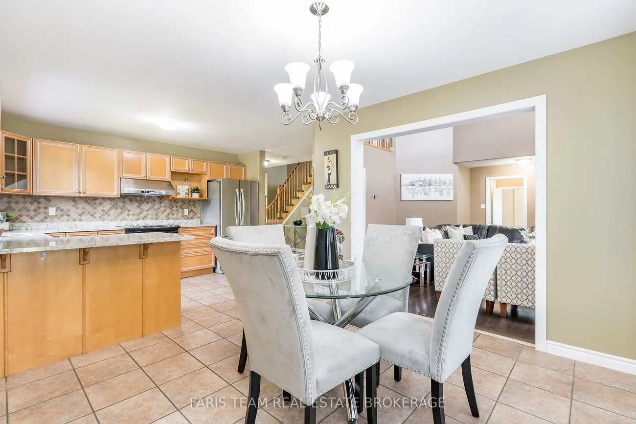 27, Capilano, Little Lake, Barrie