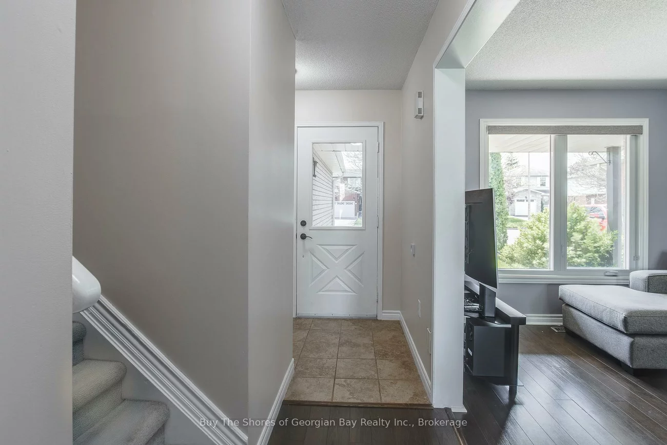 96, Barre, Painswick North, Barrie