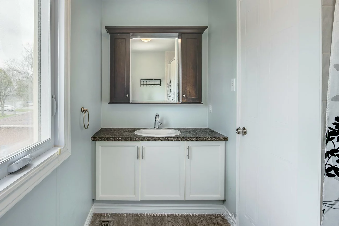 96, Barre, Painswick North, Barrie