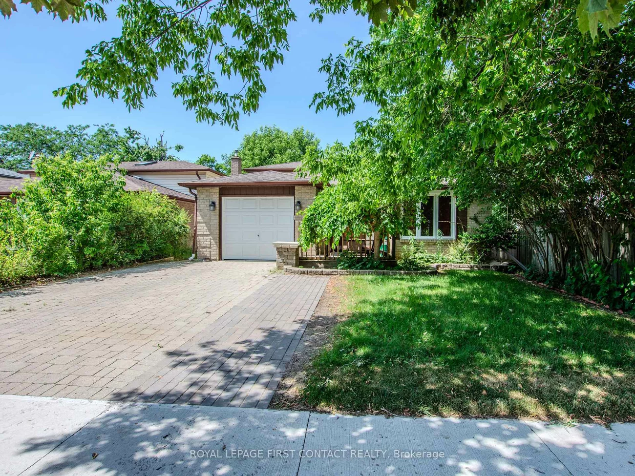 40, Doris, Allandale Heights, Barrie