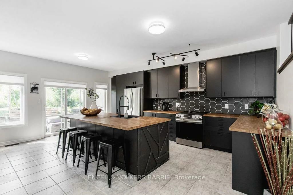 42, Humber, Ardagh, Barrie