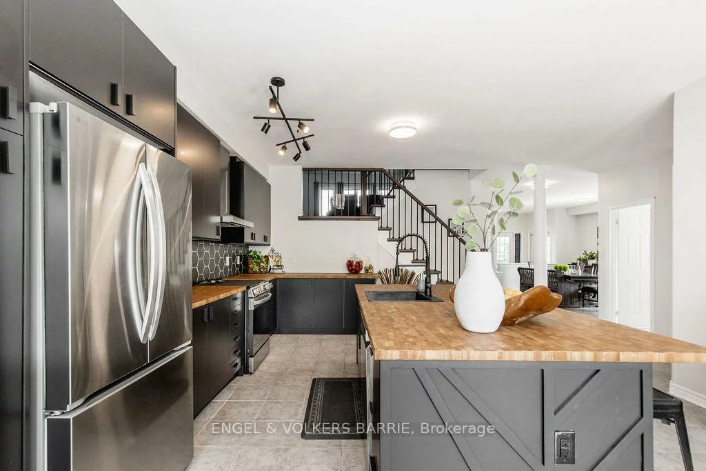 42, Humber, Ardagh, Barrie