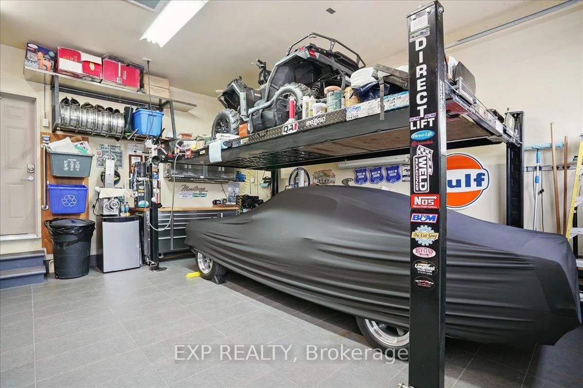 34, Capps, Bayshore, Barrie