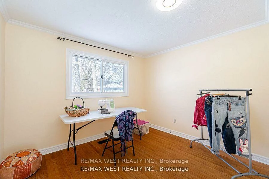 105, Shirley, Sunnidale, Barrie