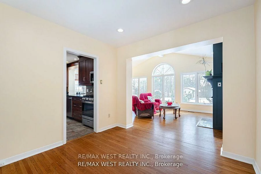 105, Shirley, Sunnidale, Barrie