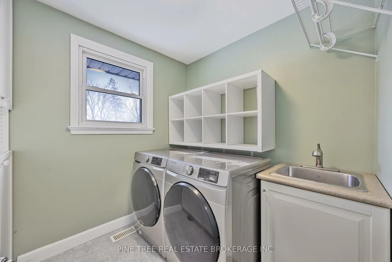239, Warnica, Painswick North, Barrie
