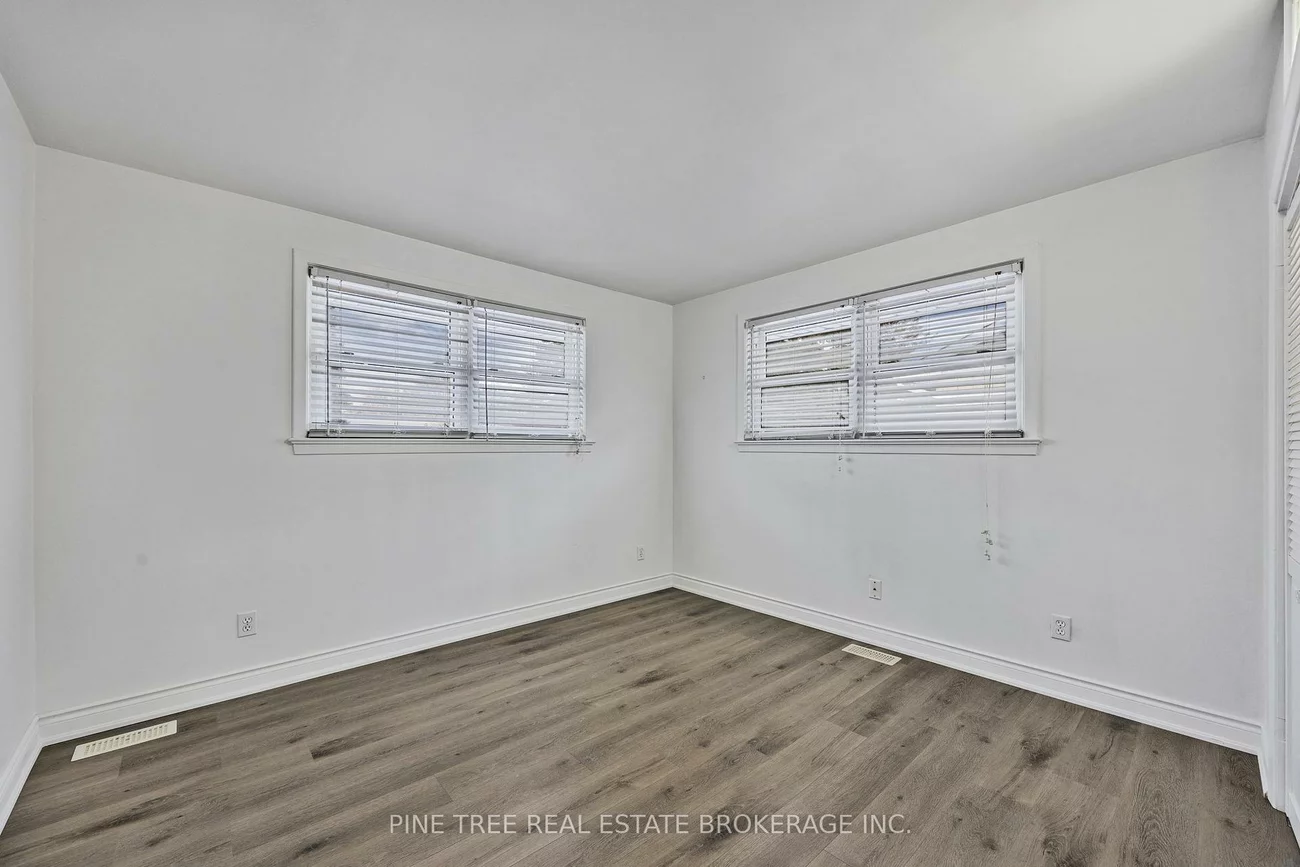 239, Warnica, Painswick North, Barrie