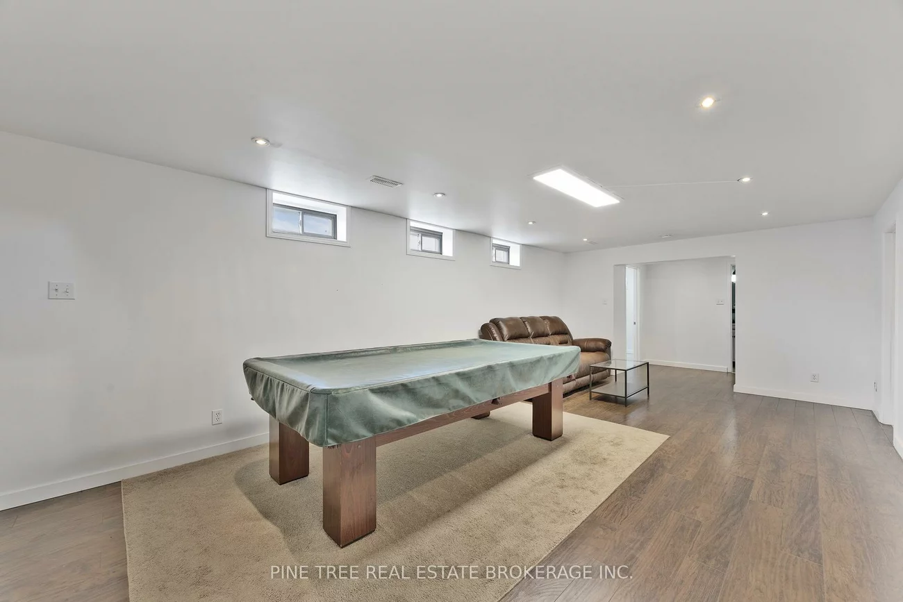 239, Warnica, Painswick North, Barrie