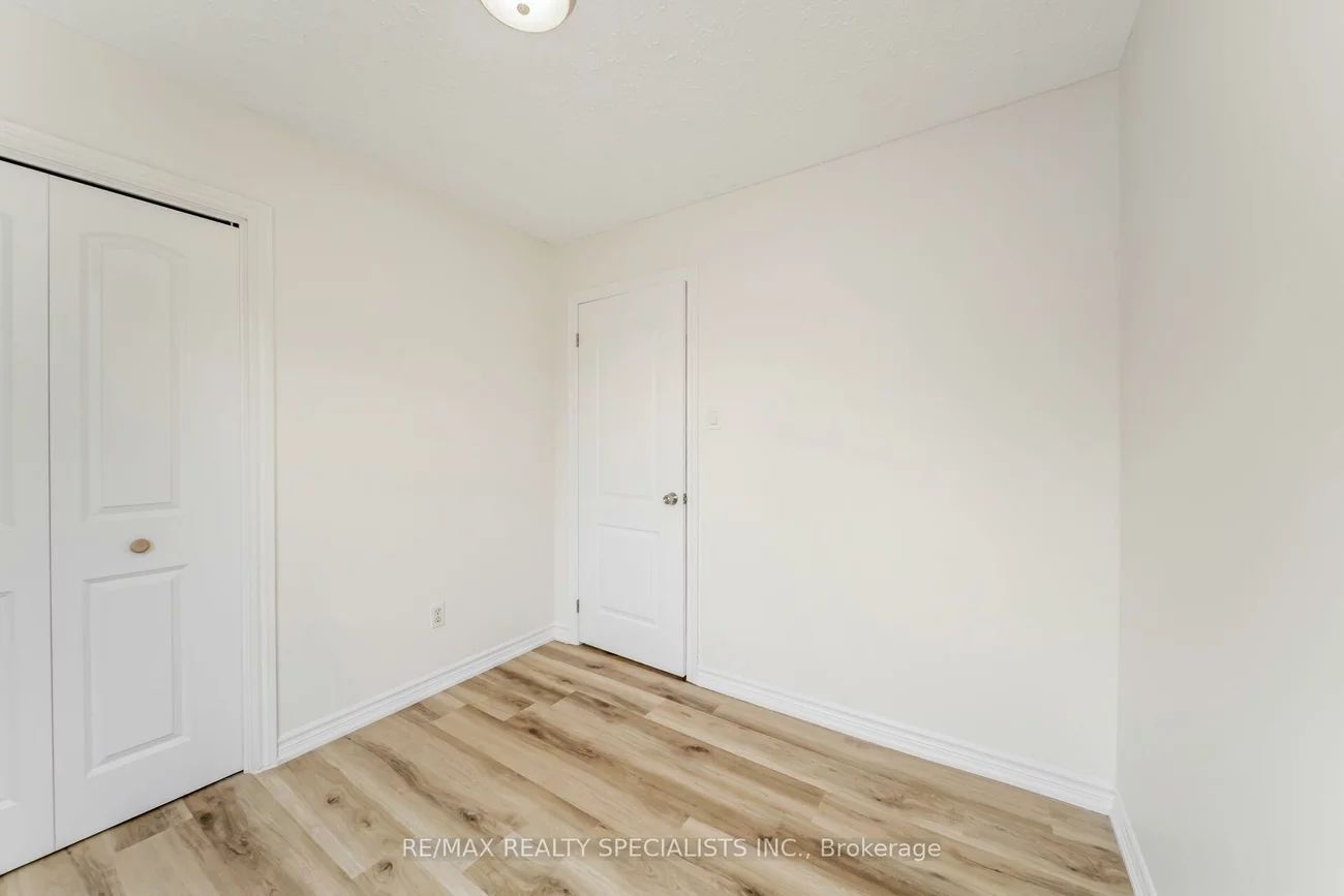 65, Bronte, Letitia Heights, Barrie